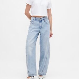 Beis/Gap High Wasted Barrel Jeans